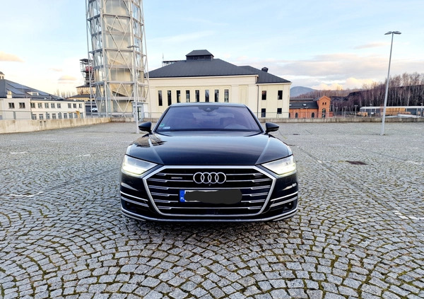 Audi A8 cena 199996 przebieg: 260000, rok produkcji 2018 z Wałbrzych małe 121